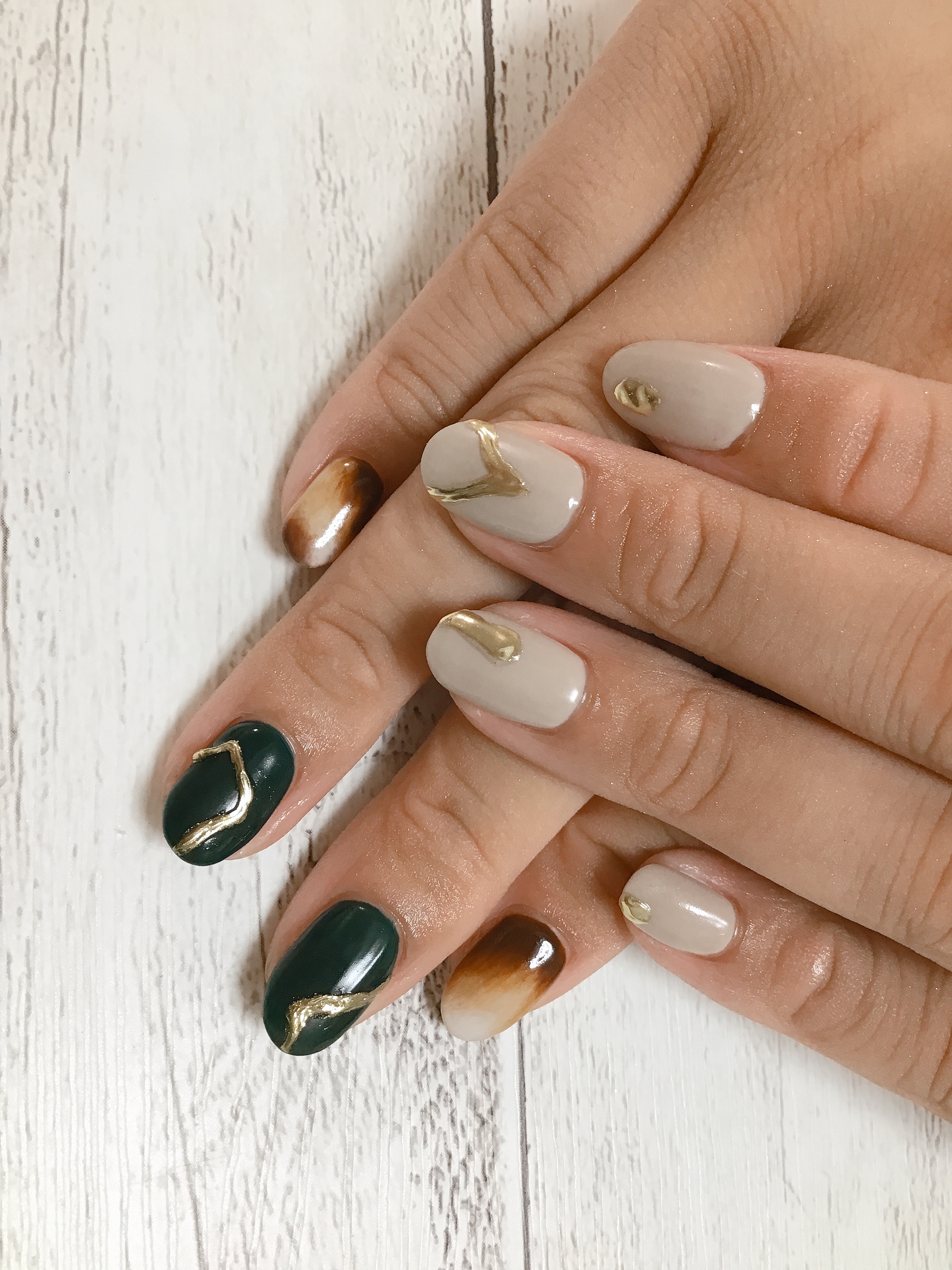 		ジェル。ミラーアート。